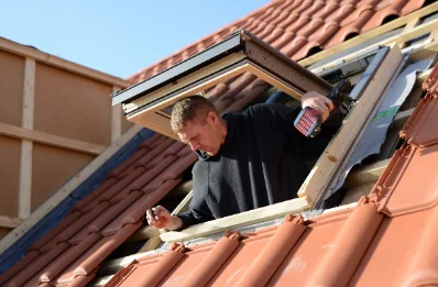 Pose de fenêtres de toit Velux à Perville